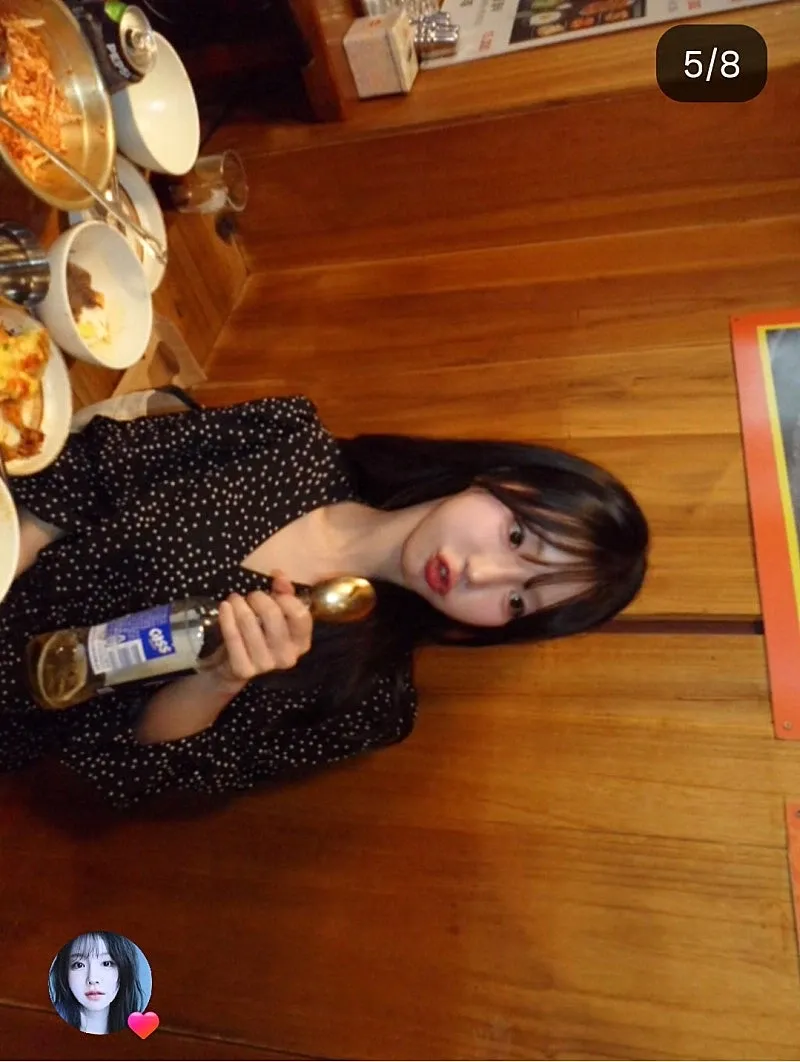 A moment captured by a fan of Yeon Yuri