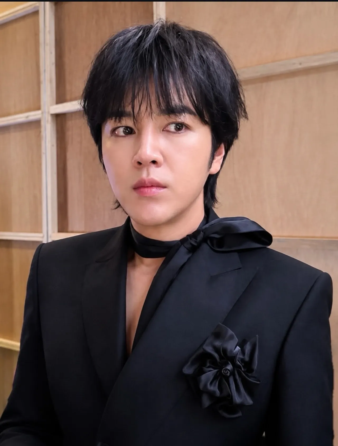 Latest photo of Jang Geunsuk