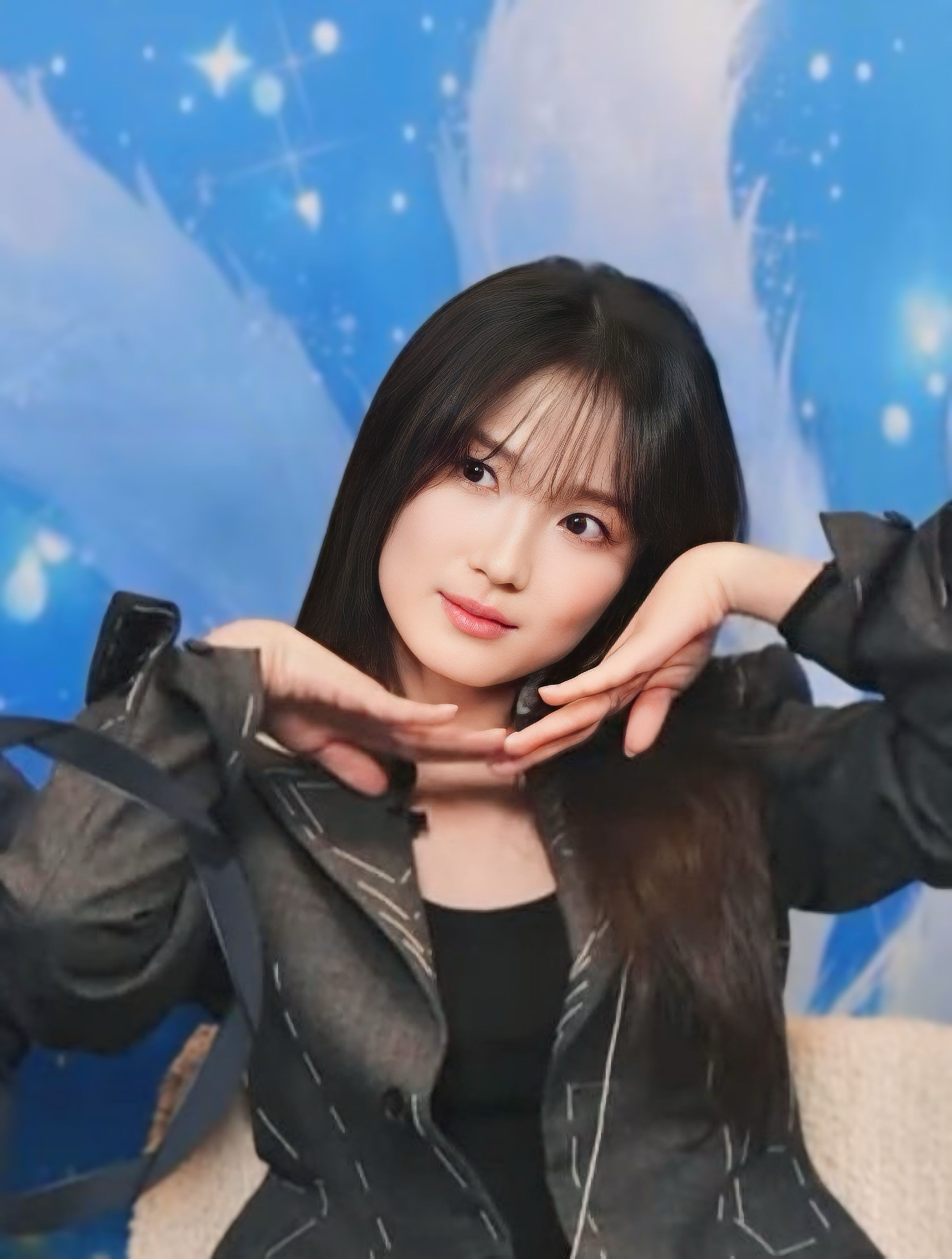 Latest photo of Kim Hyeyoon