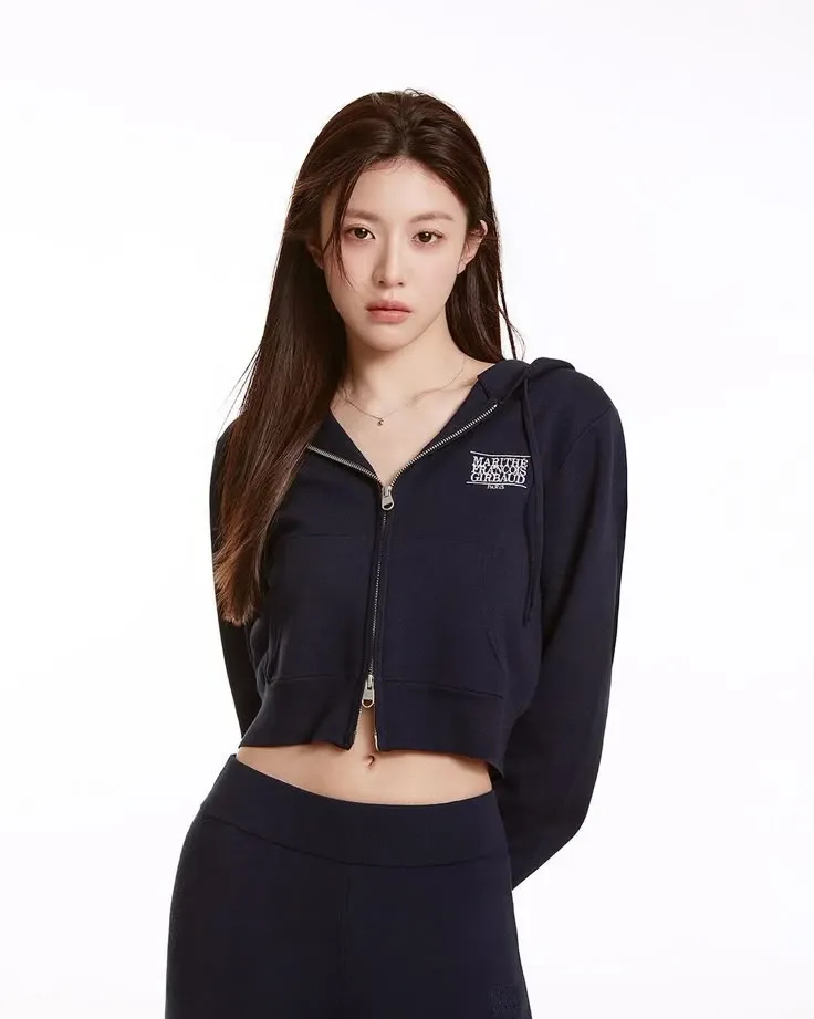 Recent activity shot of Go Younjung