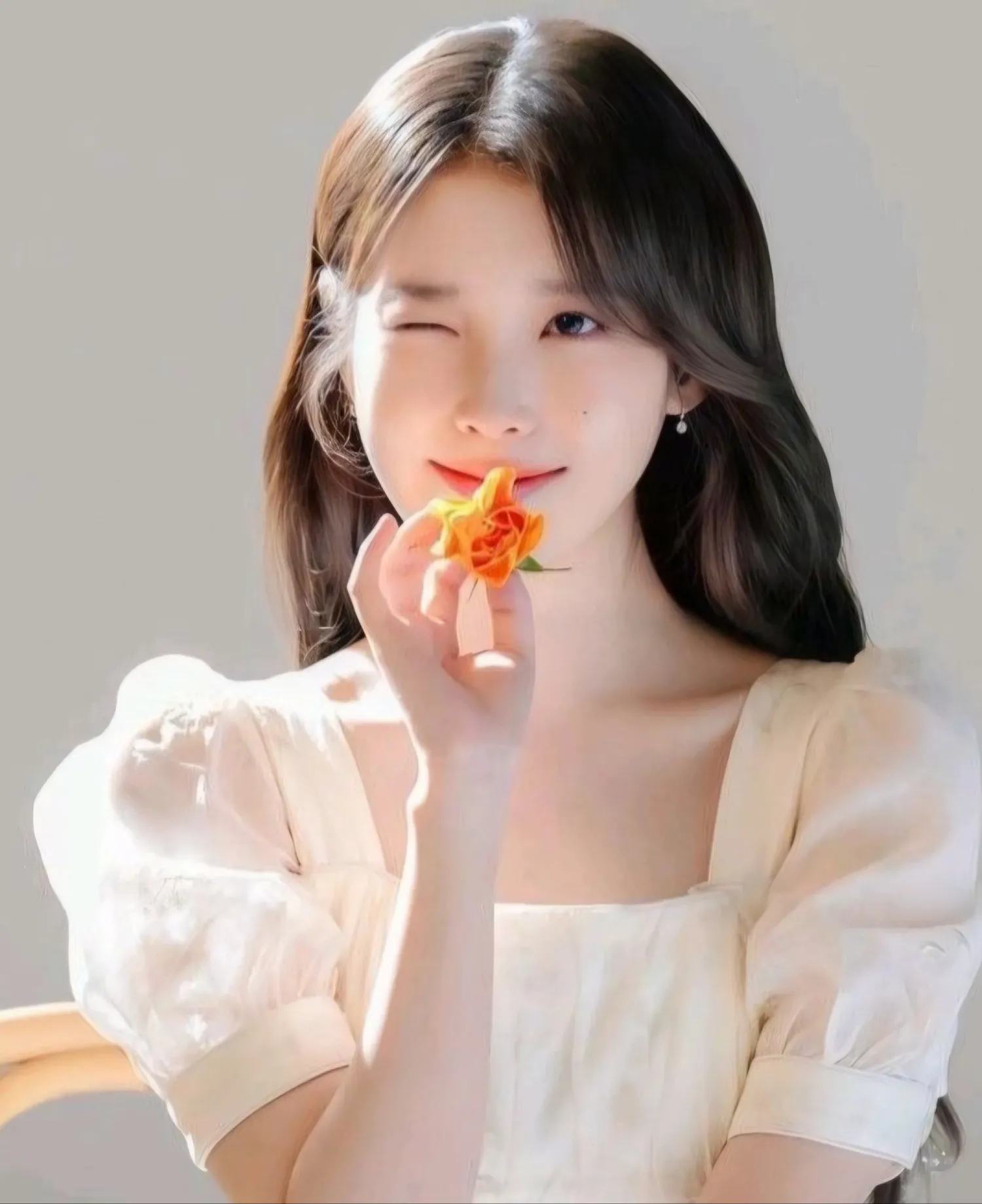 A moment captured by a fan of IU