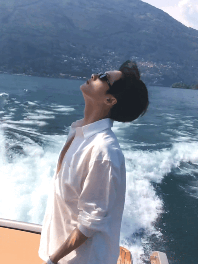 Behind-the-scenes cut of Tan Jianci