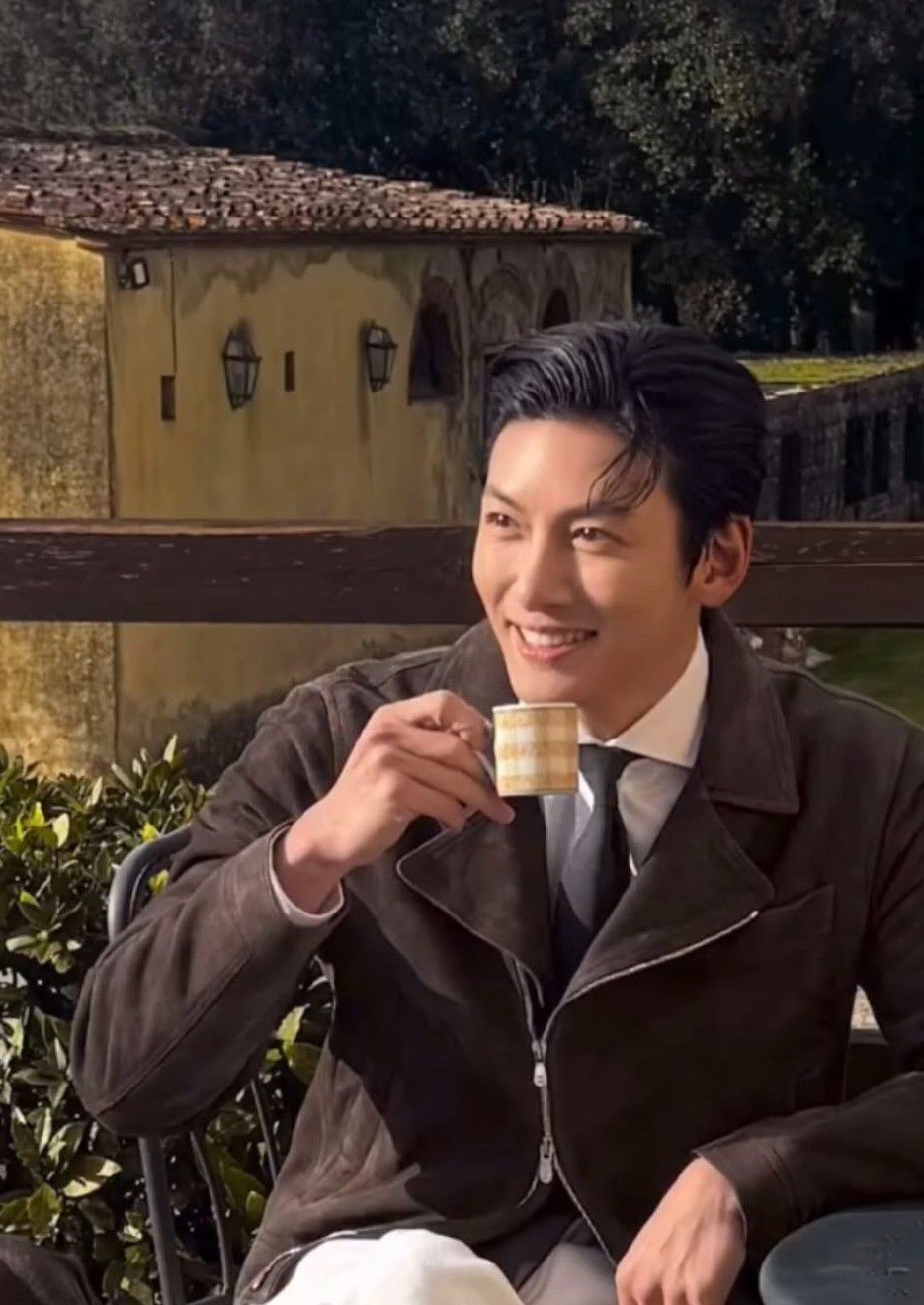 チ・チャンウクのビハインドカット