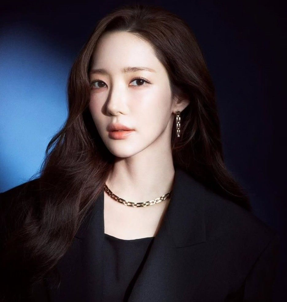 朴敏英的最新照片