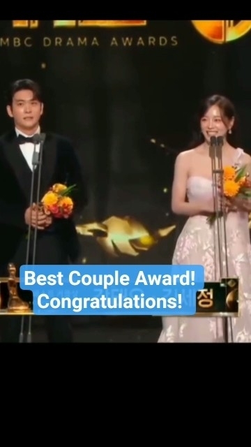 カン・テオファンが作った特別な壁紙