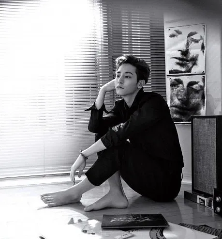 Behind-the-scenes cut of Lee Soohyuk
