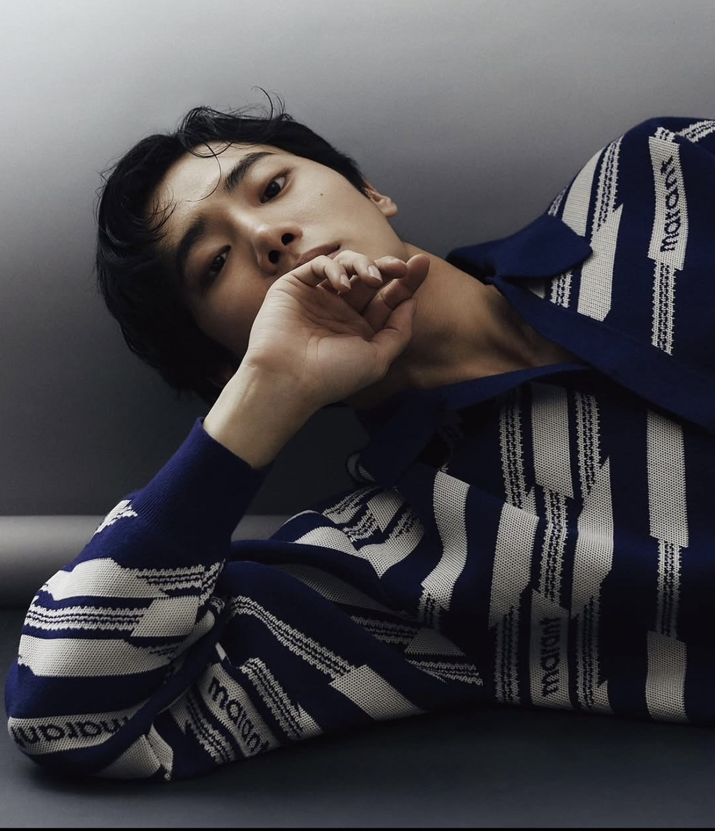 Behind-the-scenes cut of Choo Youngwoo