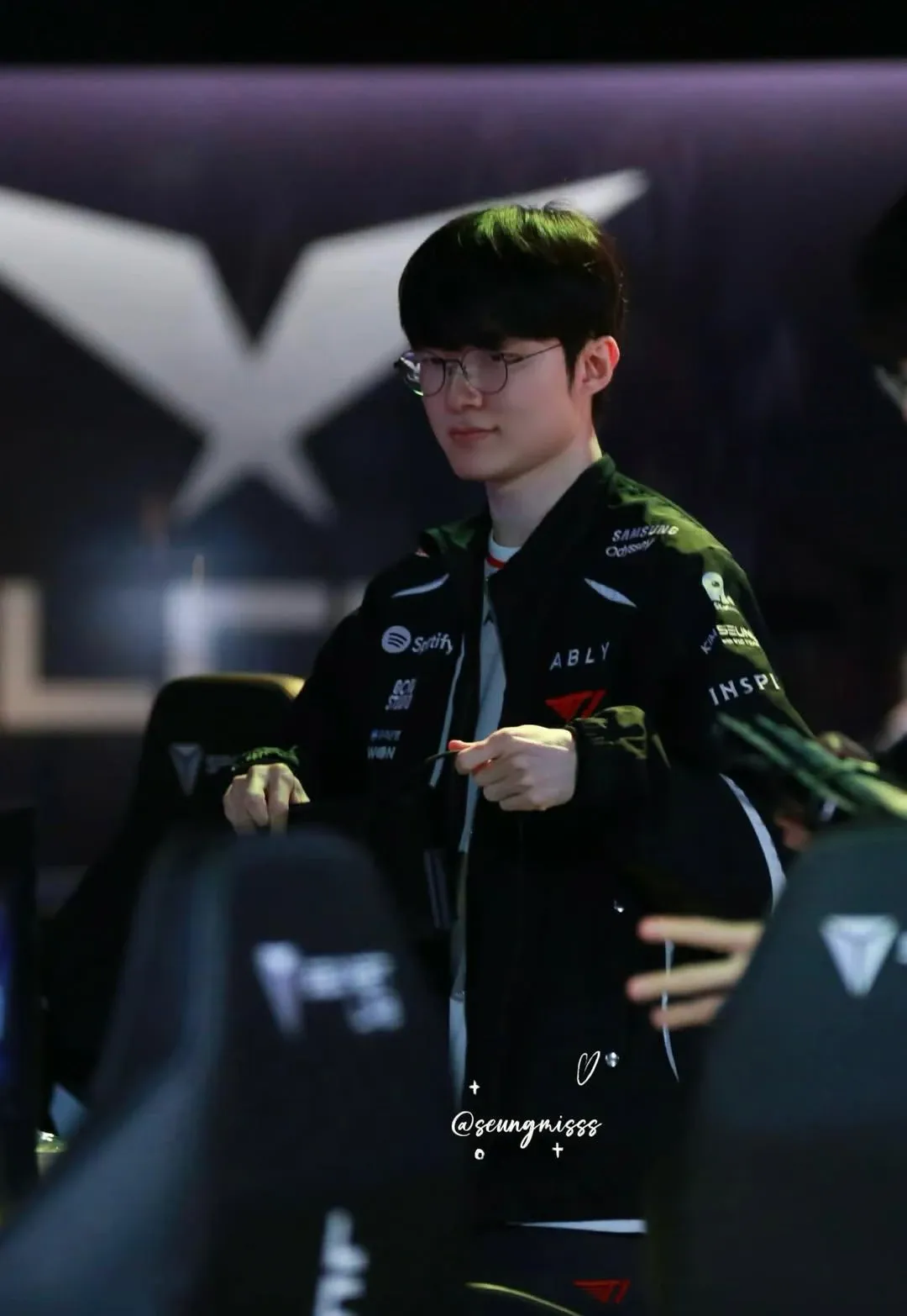 Behind-the-scenes cut of Faker