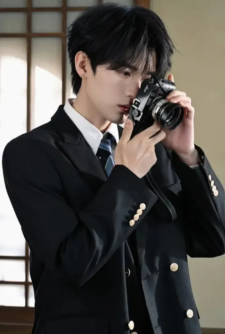Latest photo of Zhou Yiran