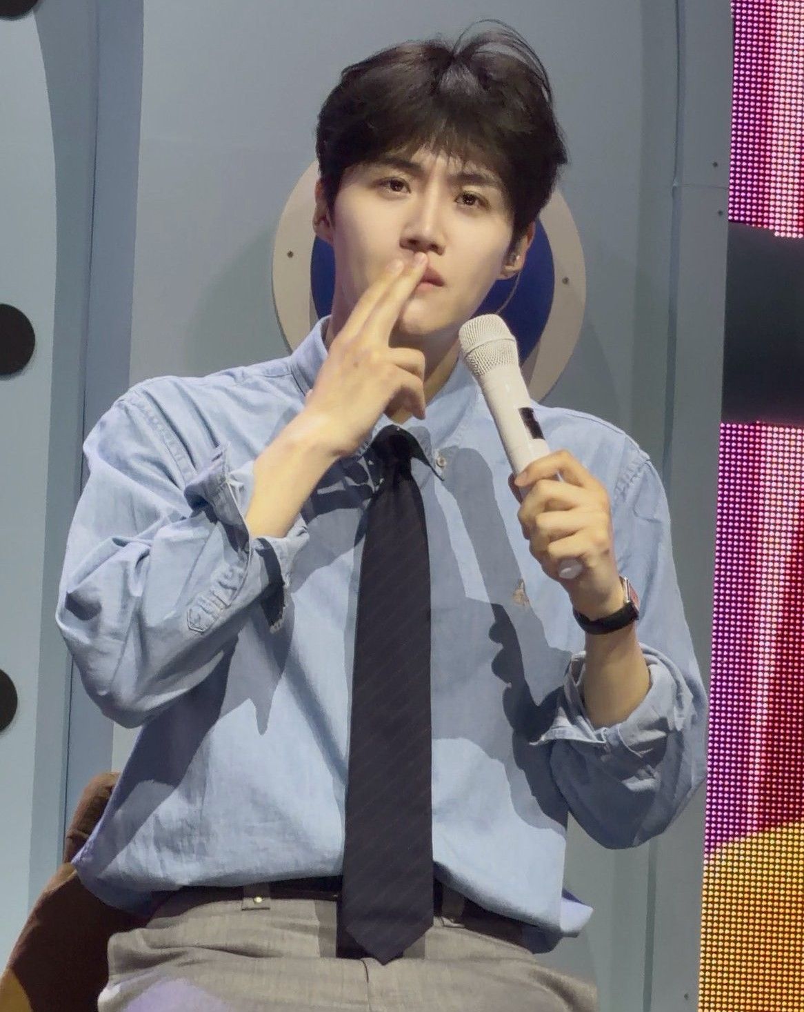 Behind-the-scenes cut of Kim Seonho