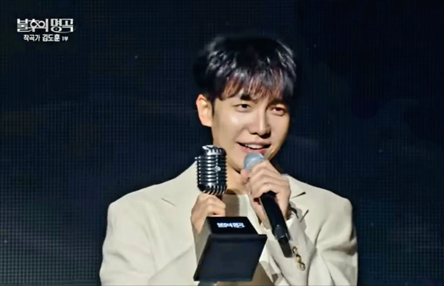 Cuplikan di balik layar dari Lee Seunggi