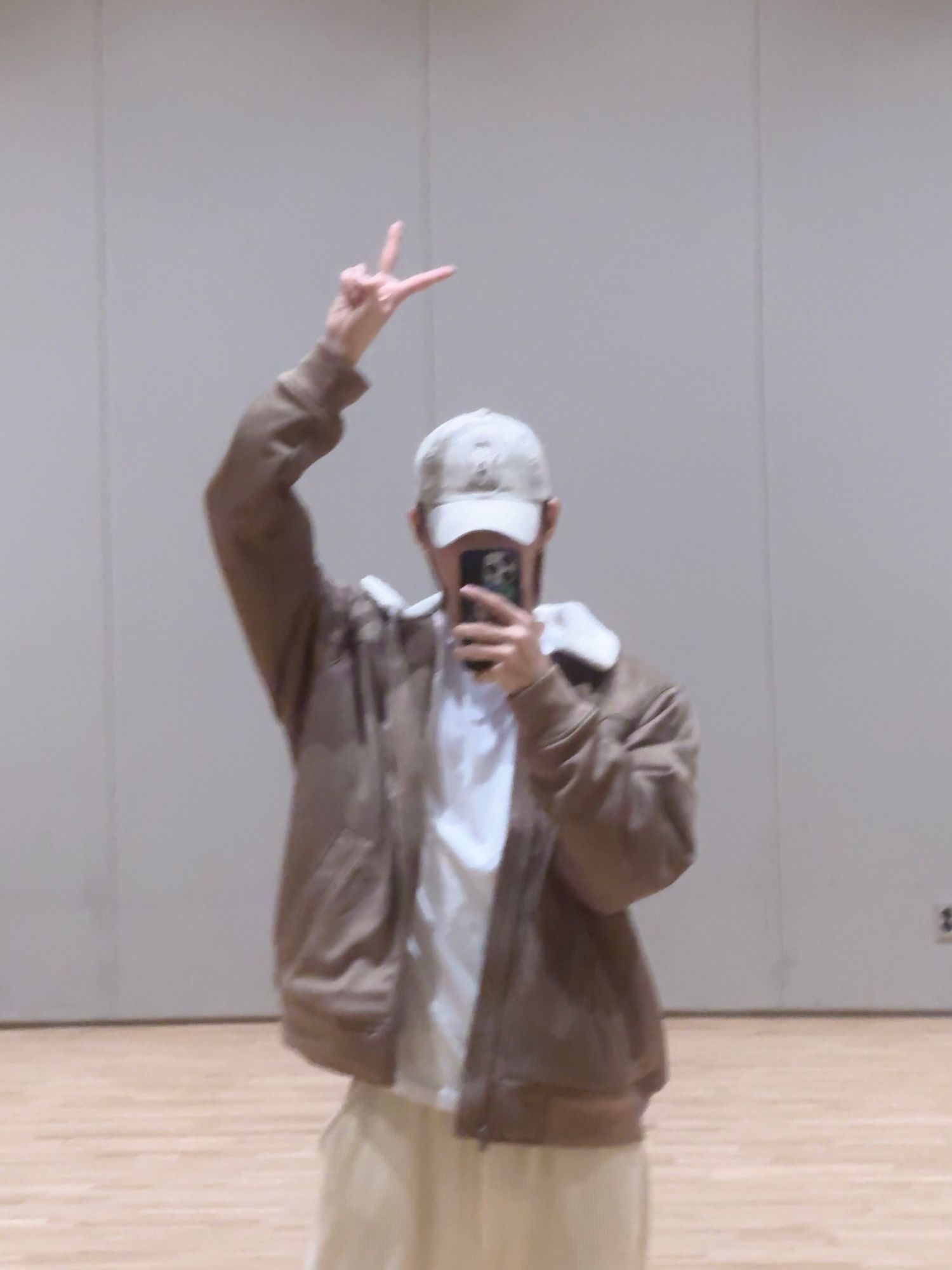 Latest photo of Wen Junhui