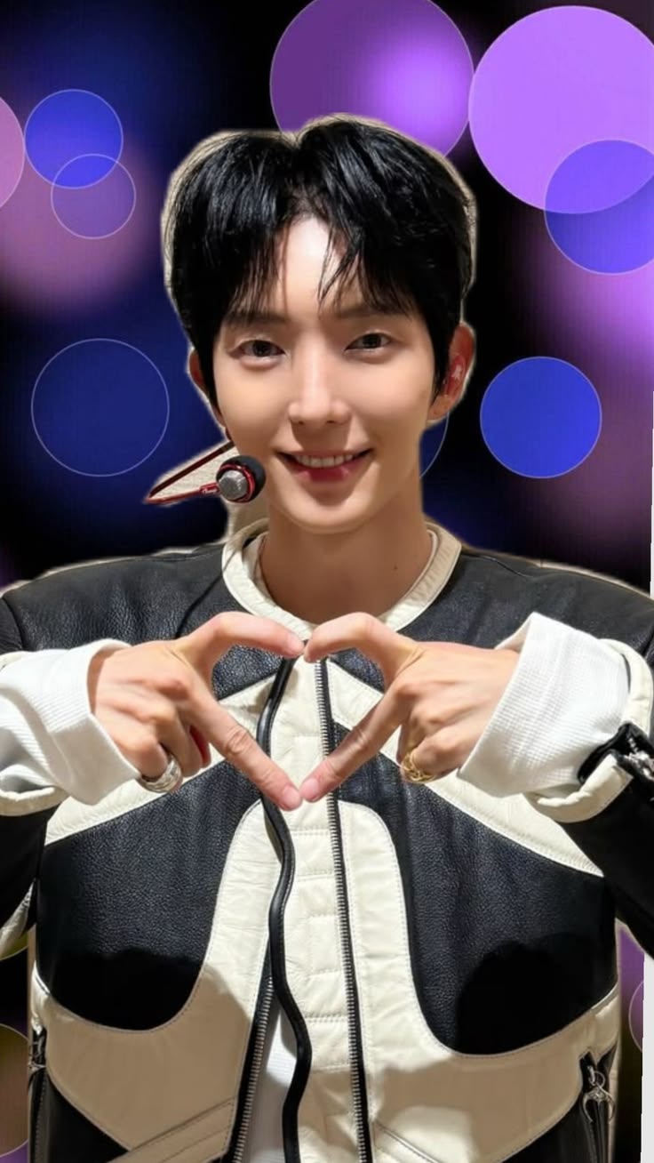 Latest photo of Lee Joongi