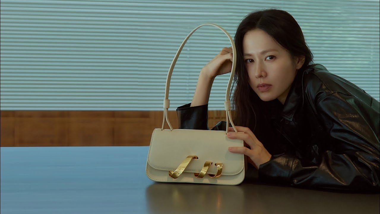 손예진의 최신 사진