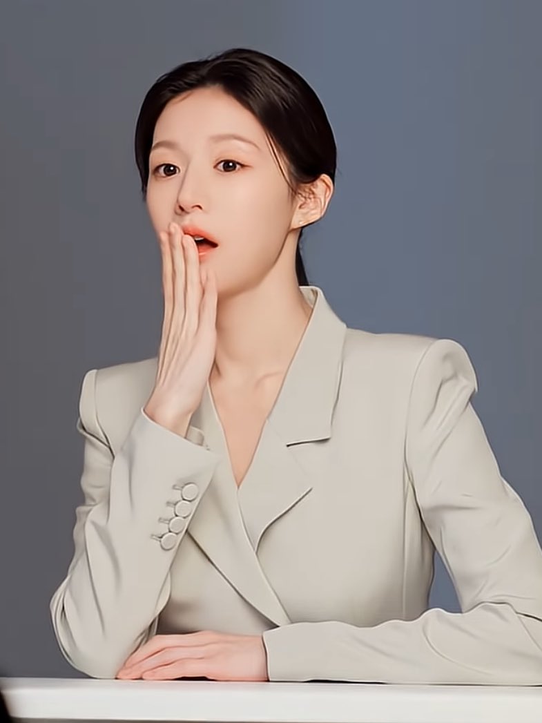 Latest photo of Go Younjung