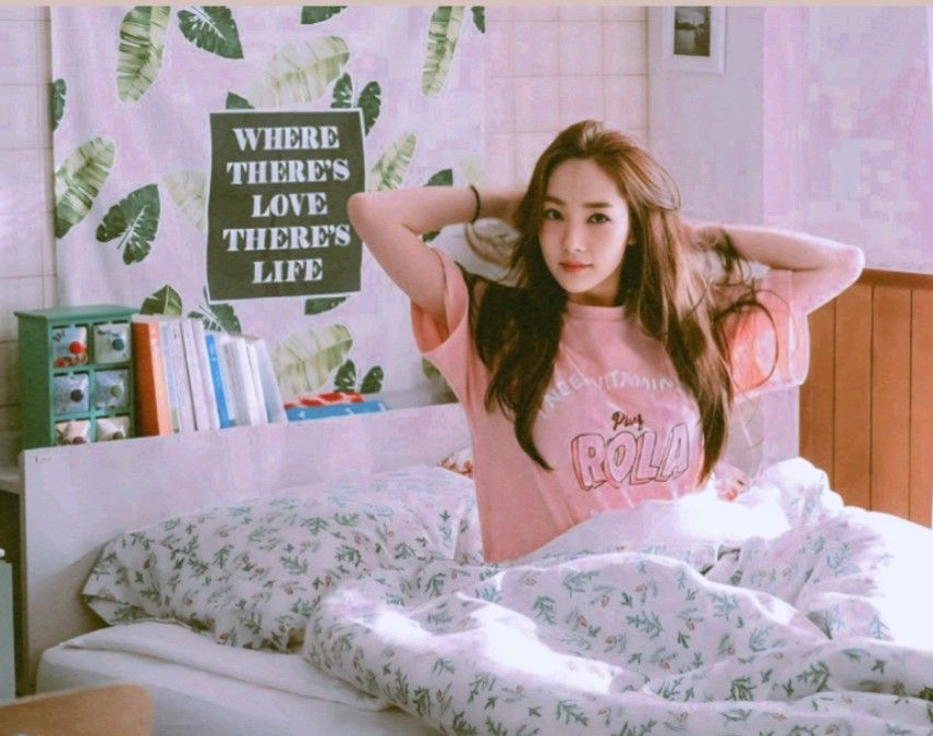 A moment captured by a fan of Park Minyoung