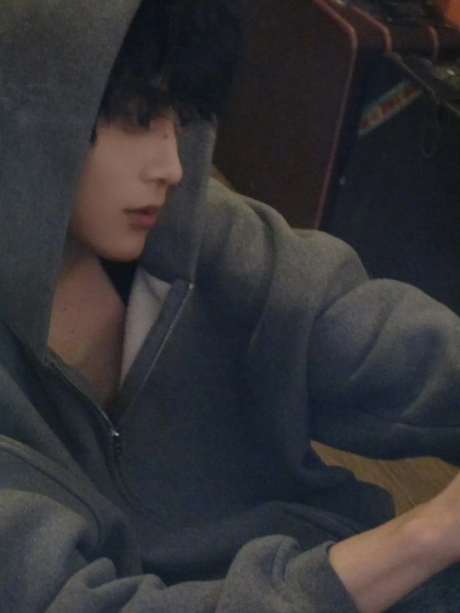 Behind-the-scenes cut of Tian Xuning