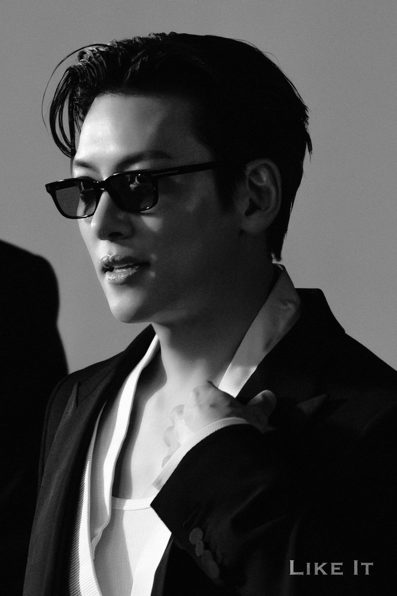 Behind-the-scenes cut of Ji Changwook