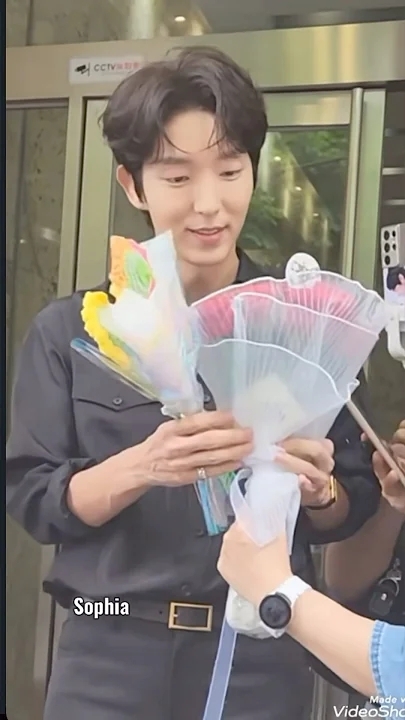 Latest photo of Lee Joongi