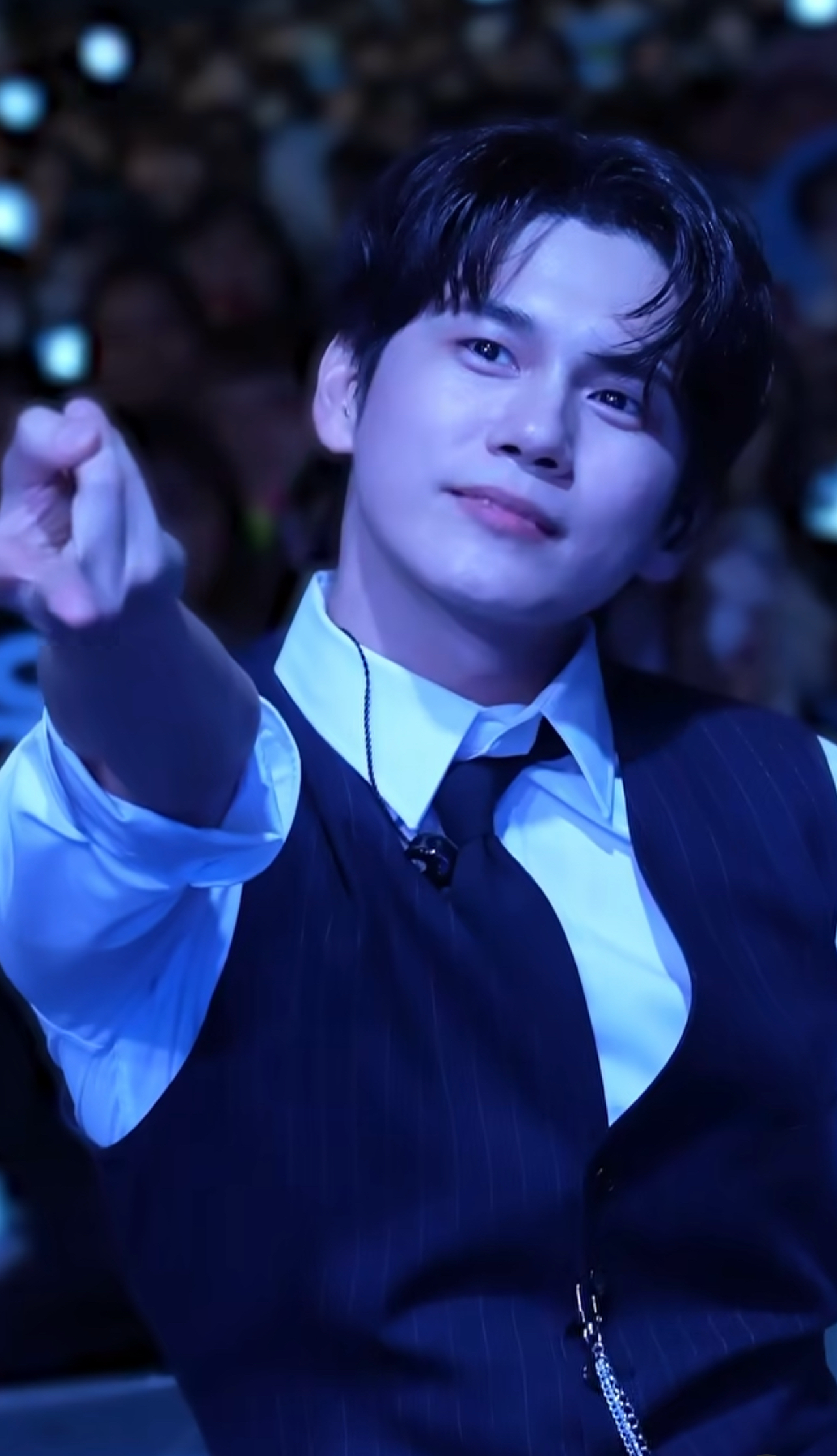 A moment captured by a fan of Ong Seongwu