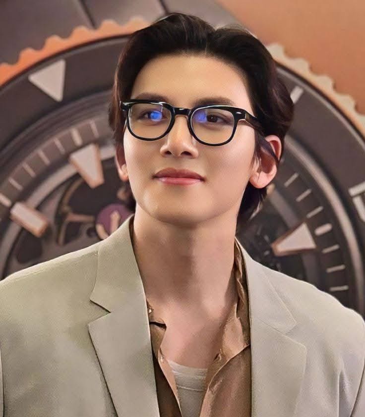 チ・チャンウクの最近の活動ショット