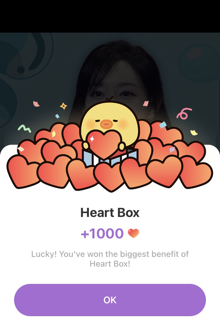 Behind-the-scenes cut of Kim Jiwon