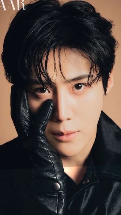 粉絲拍下的金宣虎瞬間