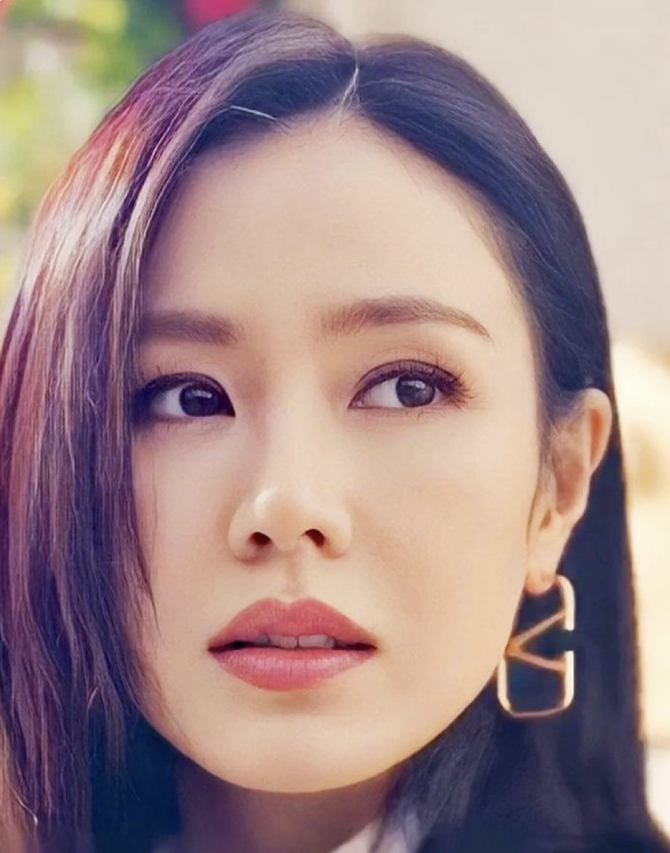 Cuplikan di balik layar dari Son Yejin