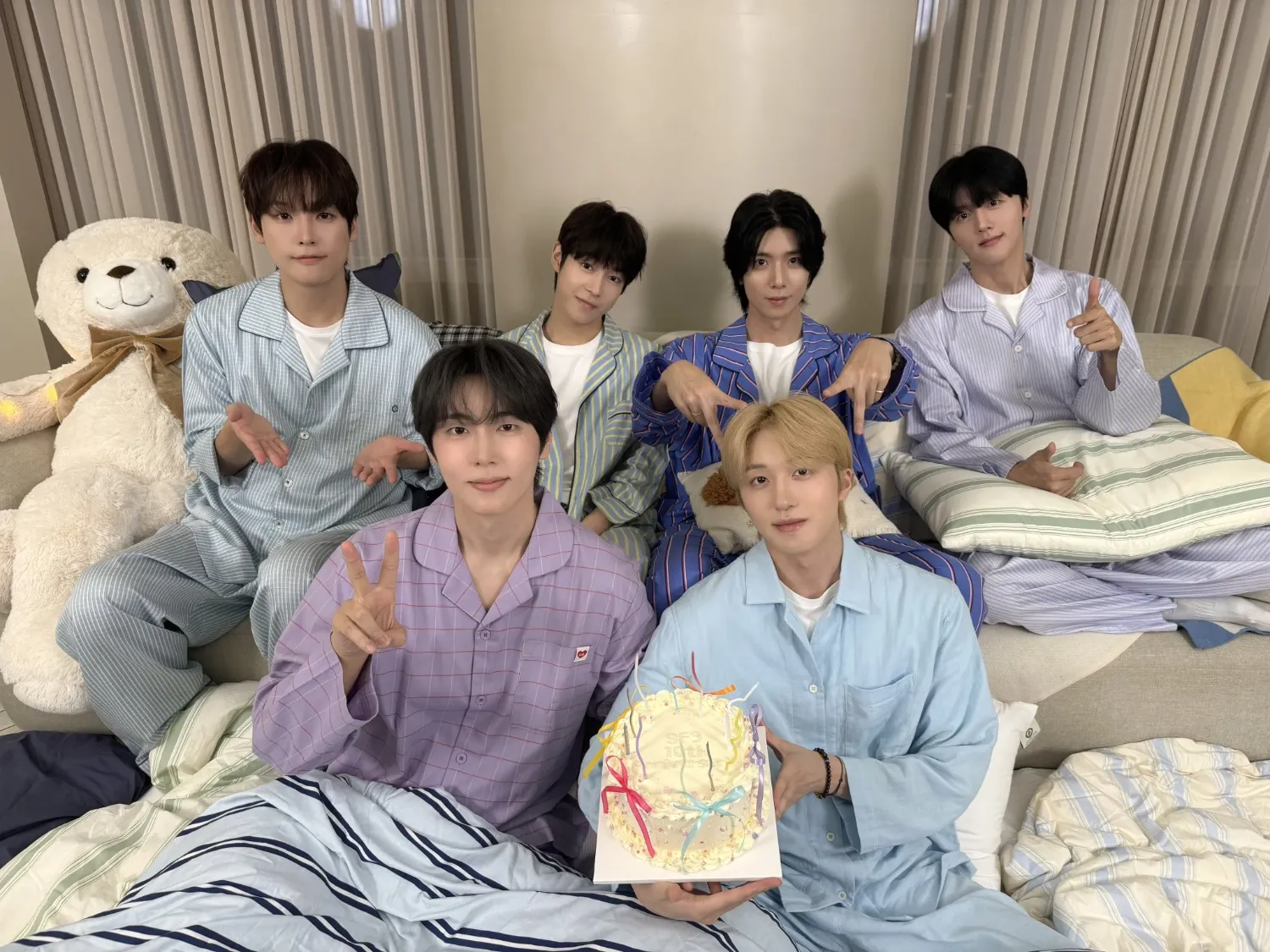 Behind-the-scenes cut of Chani