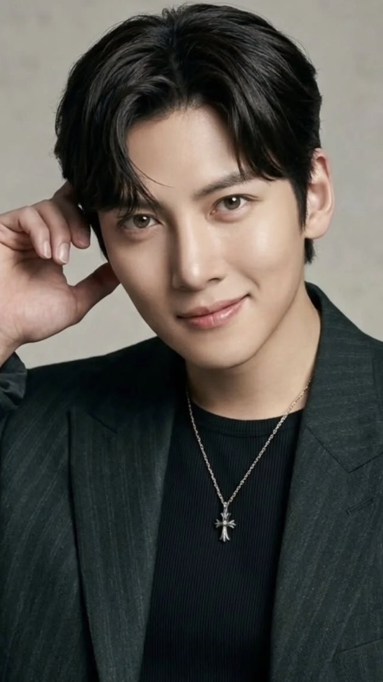 チ・チャンウクの最新写真