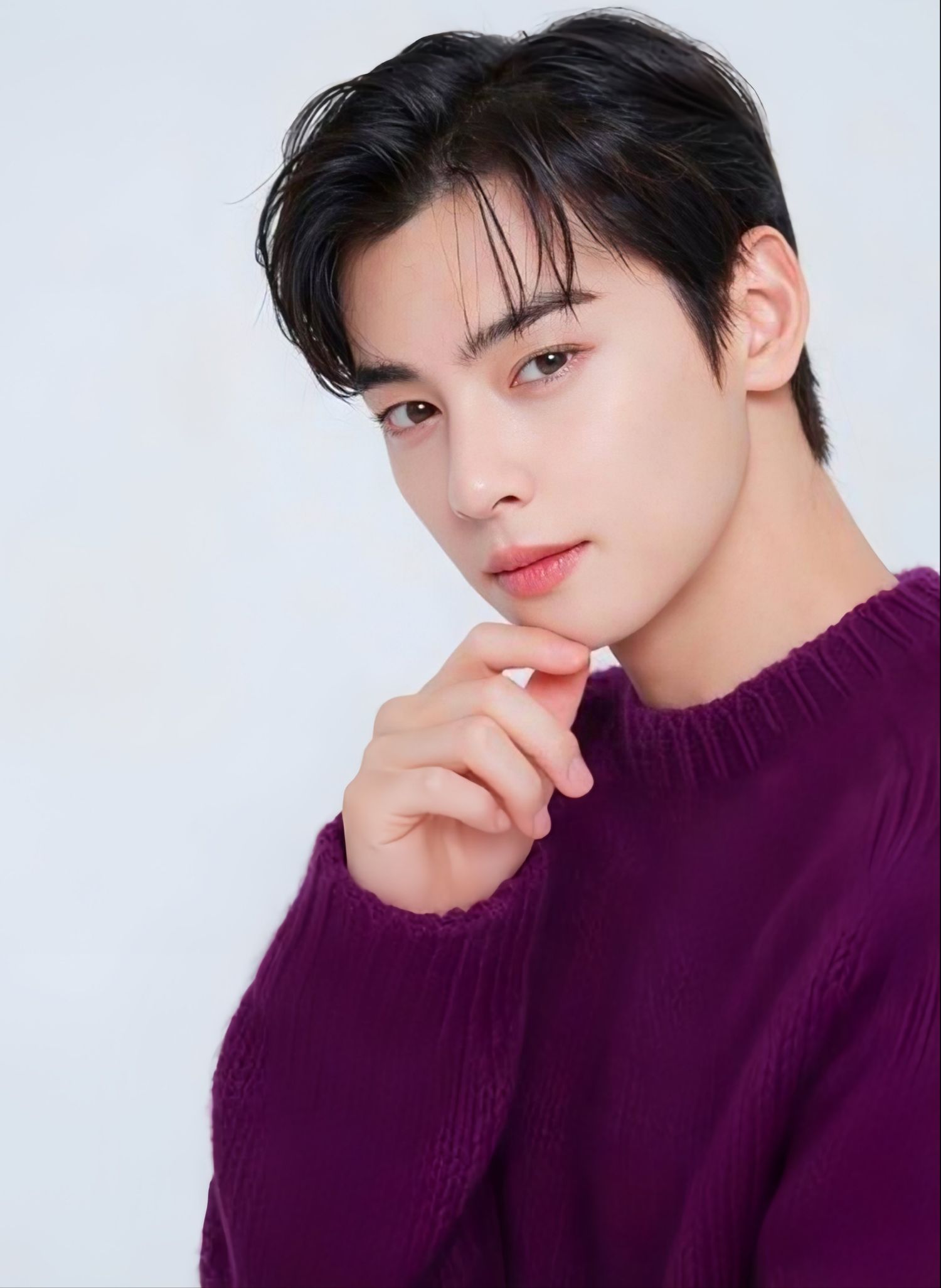 Recent activity shot of Cha Eunwoo