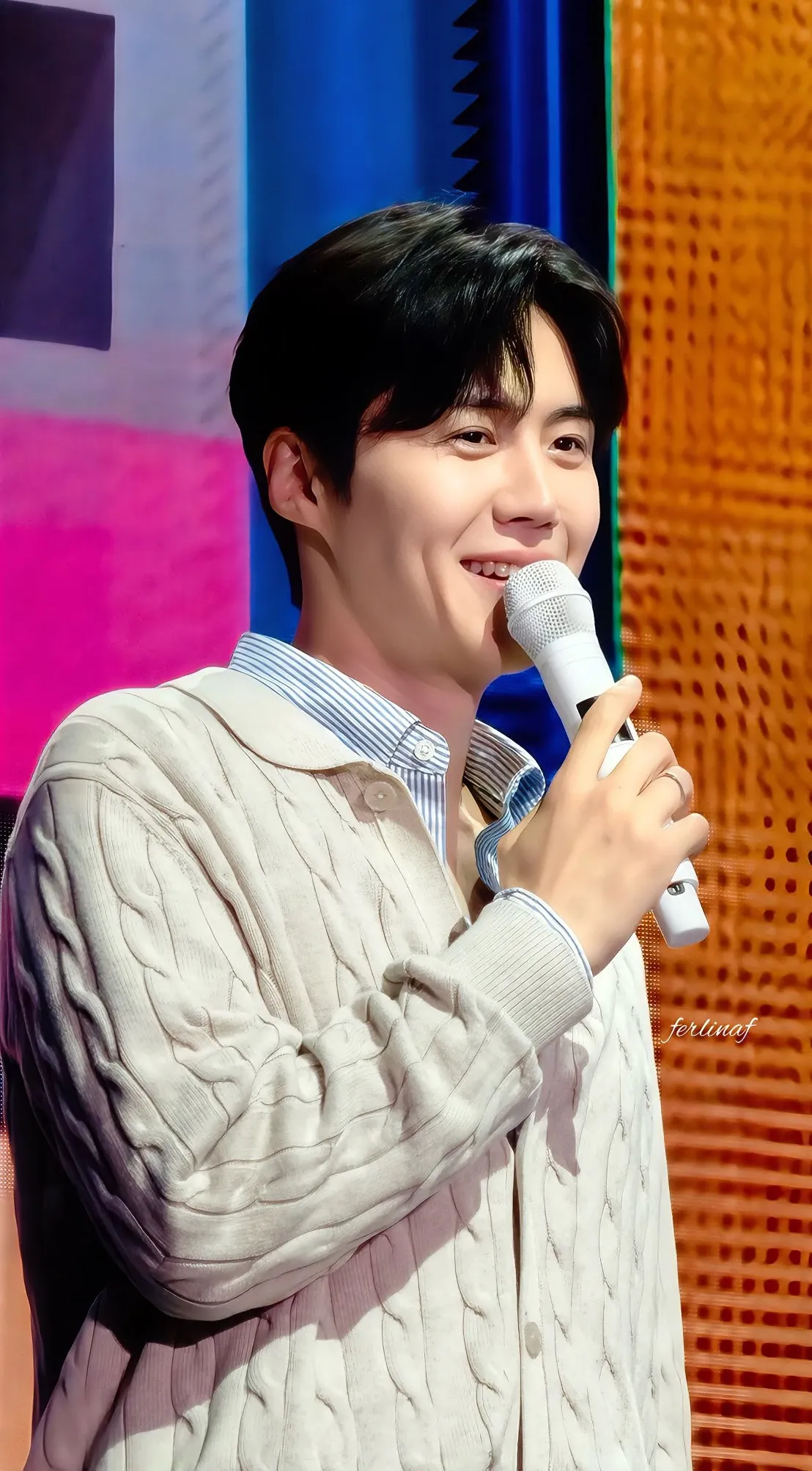 Behind-the-scenes cut of Kim Seonho