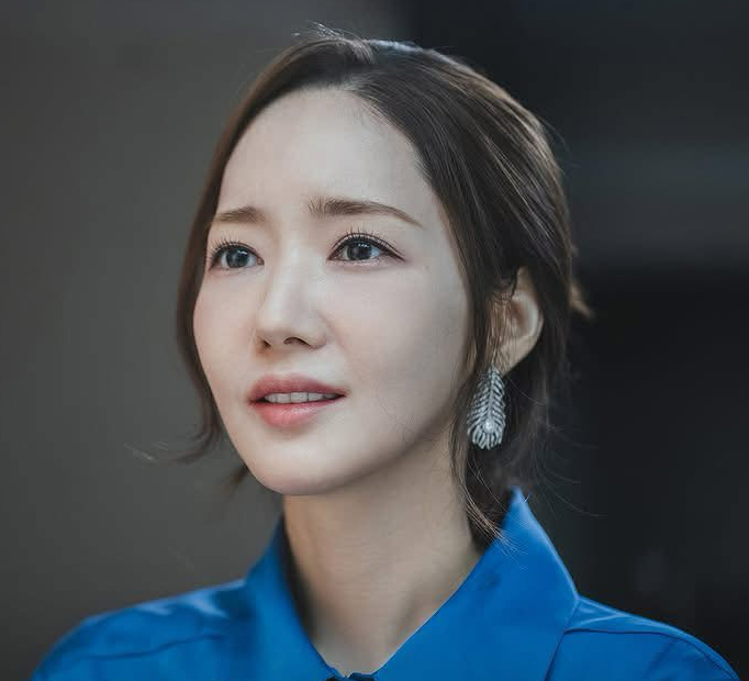 Latest photo of Park Minyoung