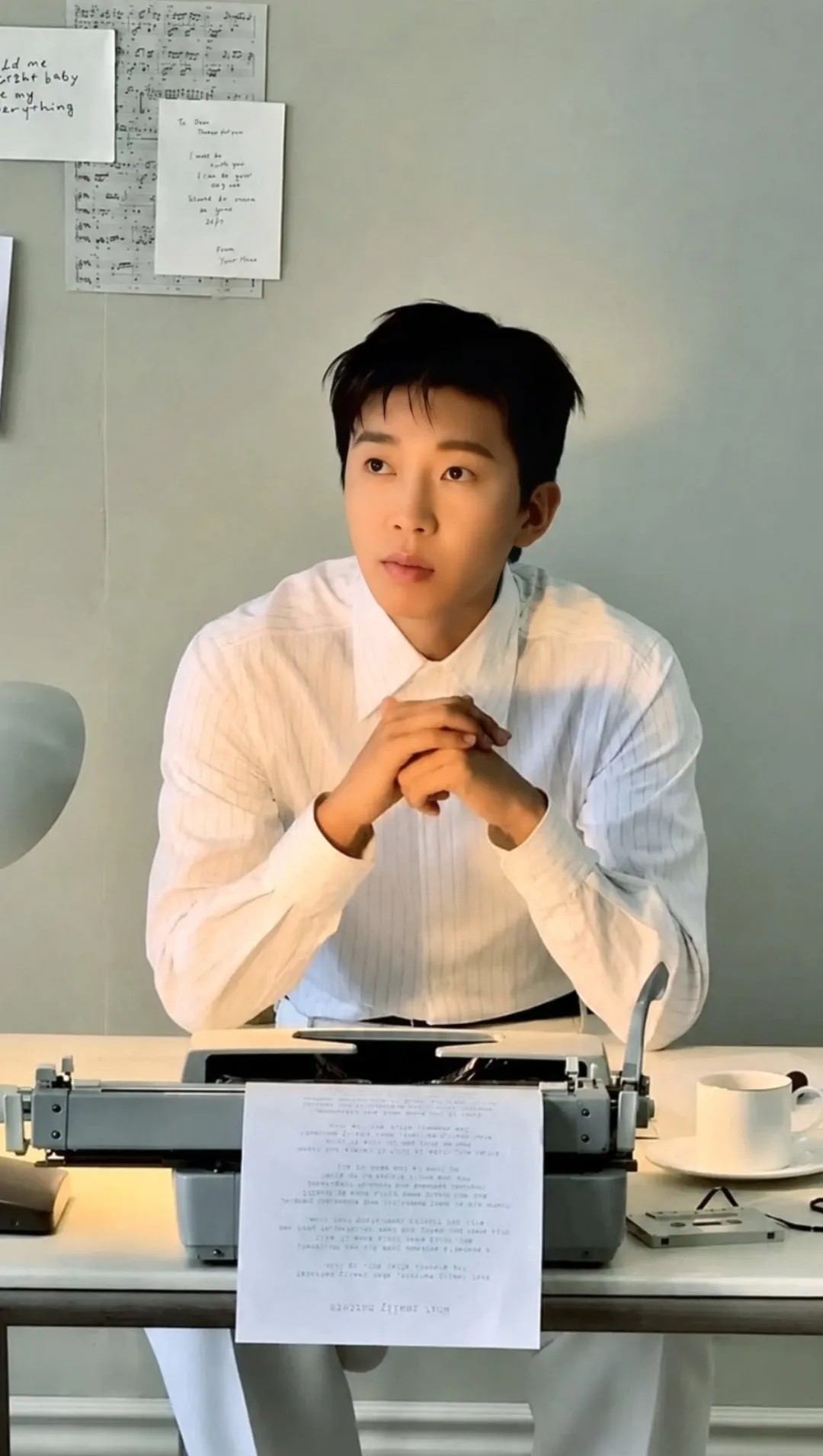 Today's popular wallpaper in Lim Youngwoong community