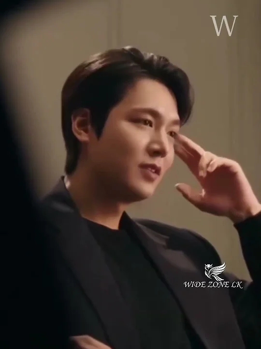 Recent activity shot of Lee Minho