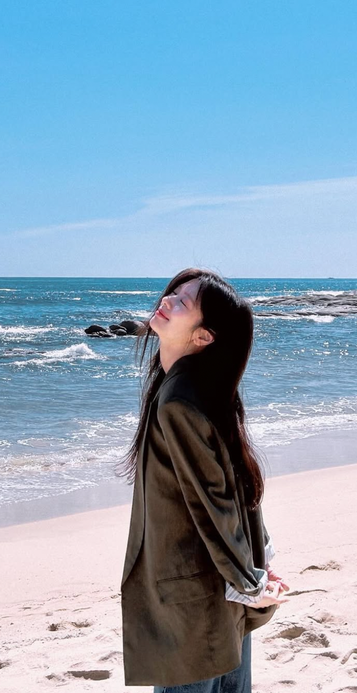 Behind-the-scenes cut of Jung Somin