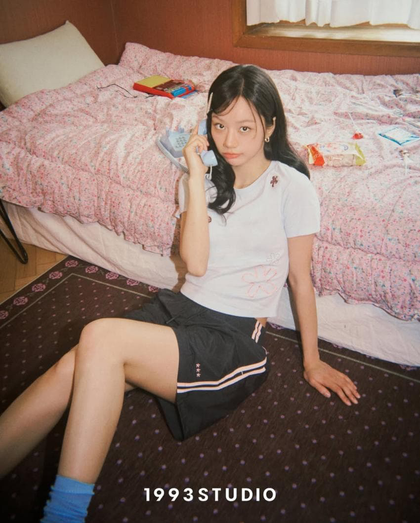 Behind-the-scenes cut of Hyeri