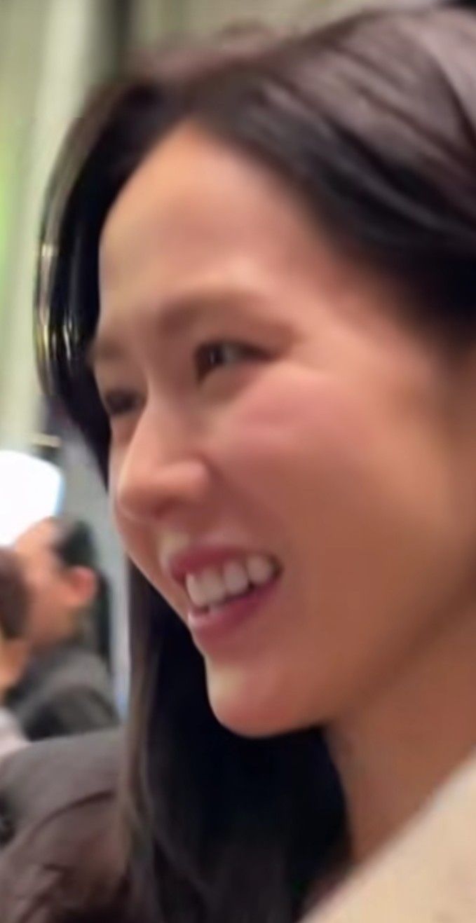 孙艺珍的最新照片