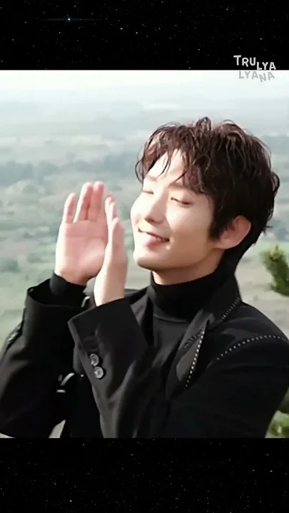 Behind-the-scenes cut of Lee Joongi