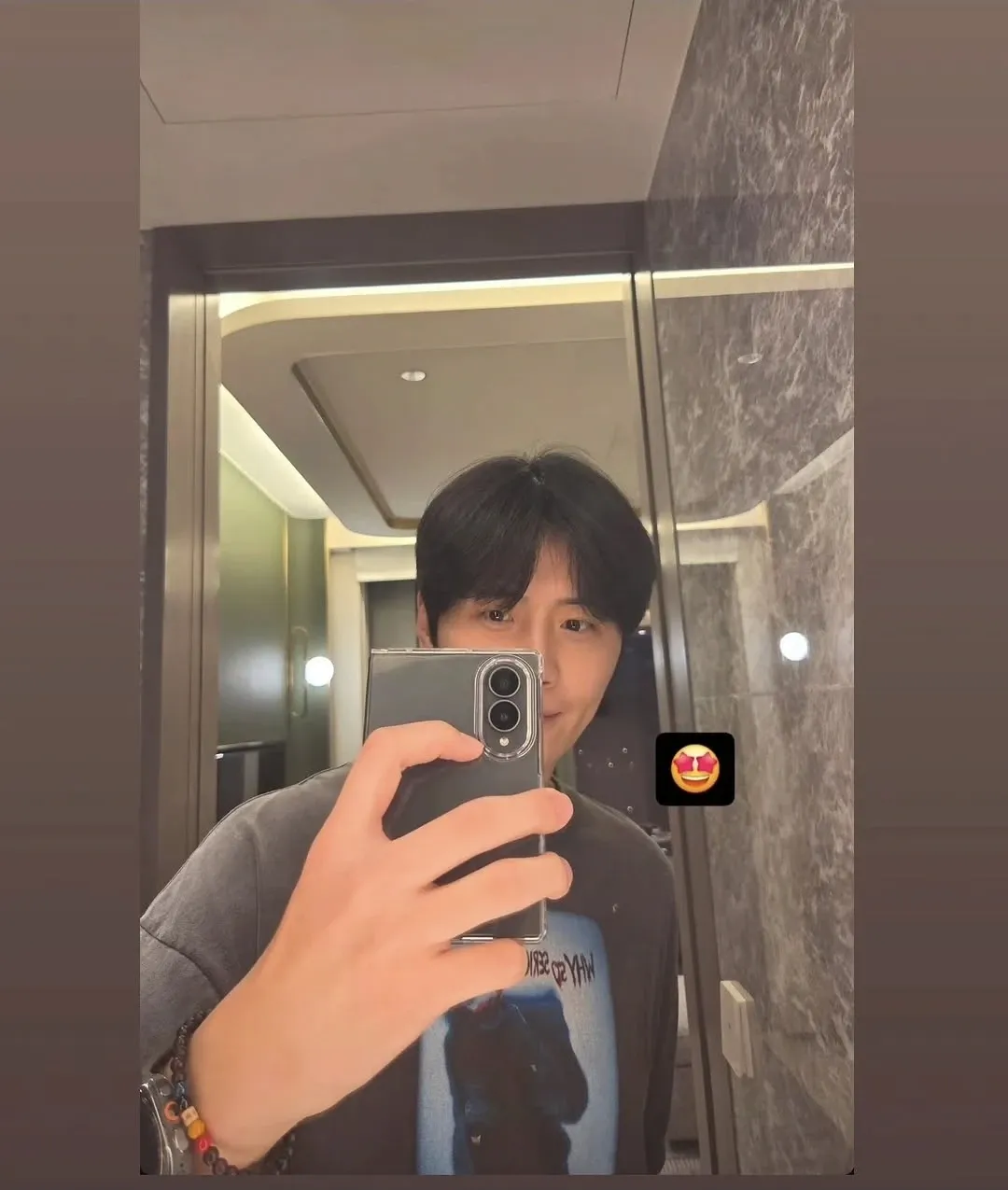 A moment captured by a fan of Kim Seonho