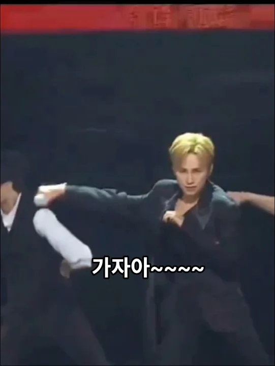 Cuplikan di balik layar dari Kim Heejae