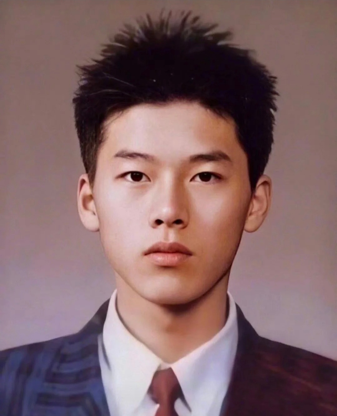 Foto terbaru dari Hyun Bin