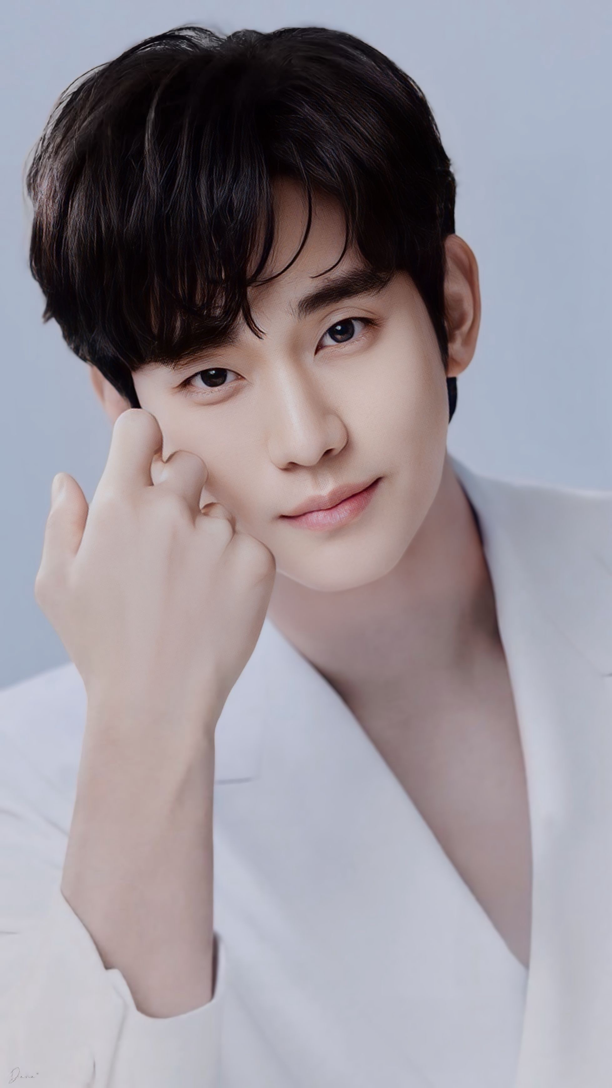 Behind-the-scenes cut of Kim Soohyun