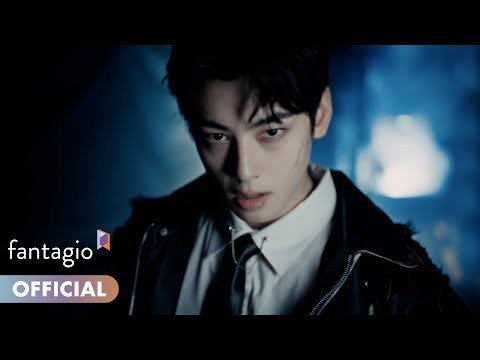 Latest photo of Cha Eunwoo