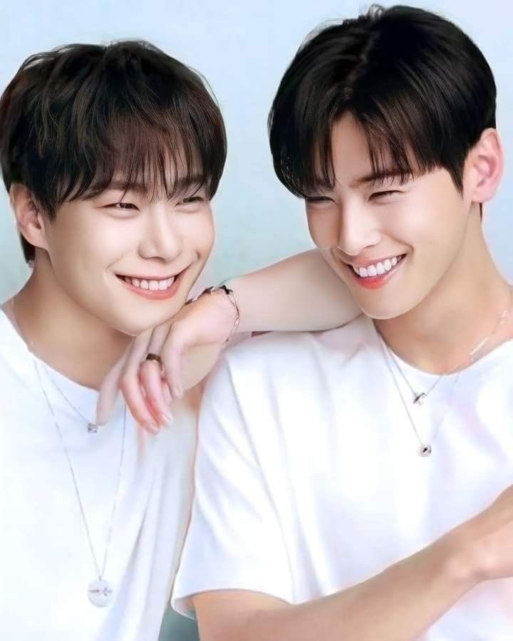 Cuplikan di balik layar dari Cha Eunwoo