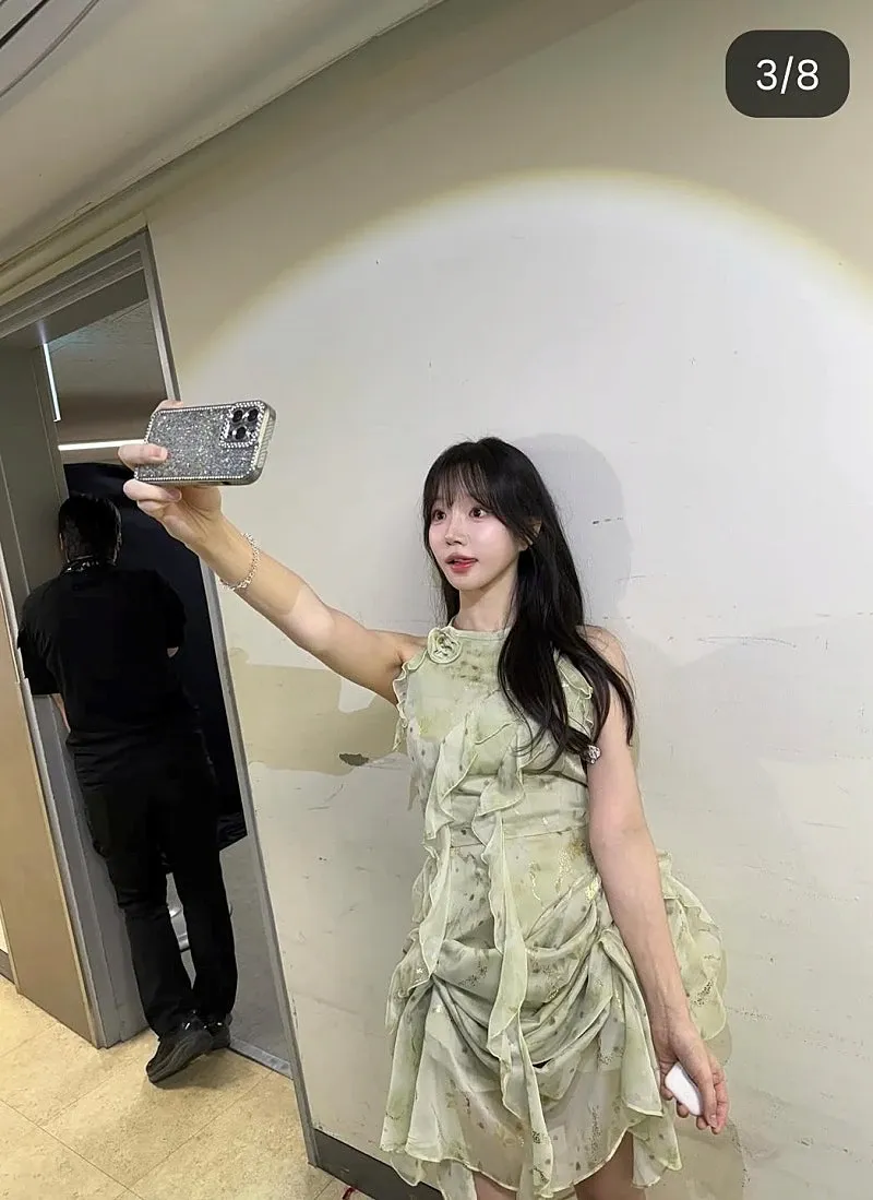 Latest photo of Yeon Yuri