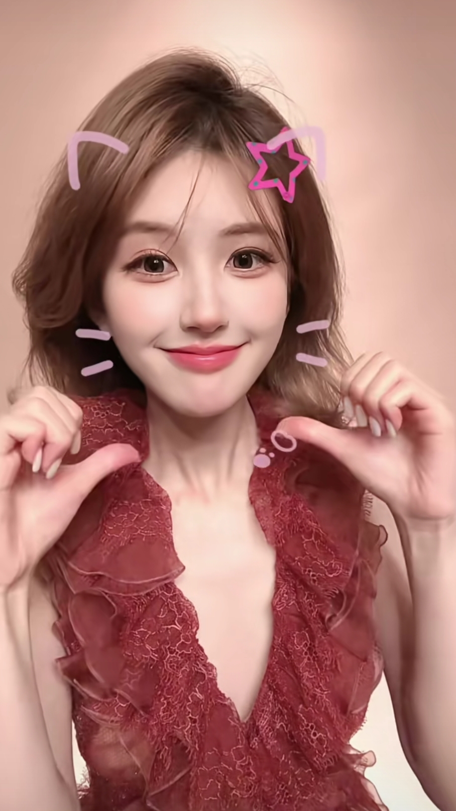 Behind-the-scenes cut of Zhao Lusi