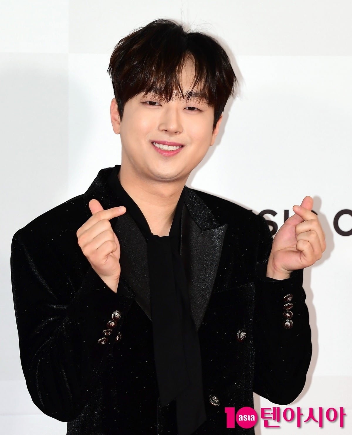 Foto kegiatan terbaru dari Lee Chanwon