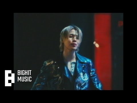 Behind-the-scenes cut of Ha Jimin