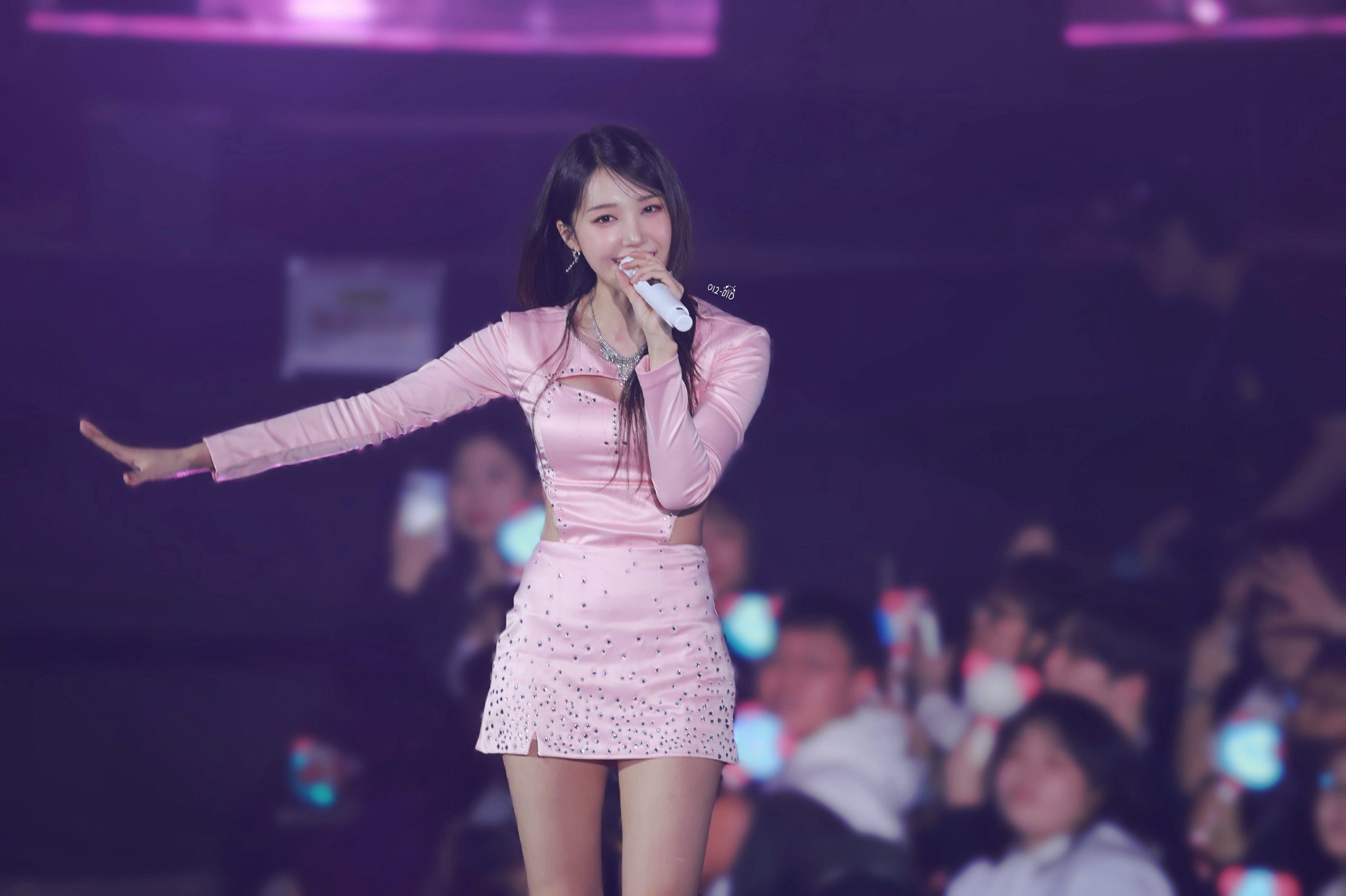 Foto terbaru dari Jung Eunji